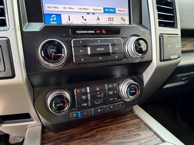 Certified 2019 Ford F150 Lariat w/ Equipment Group 502A Luxury AWD/4WD image 9