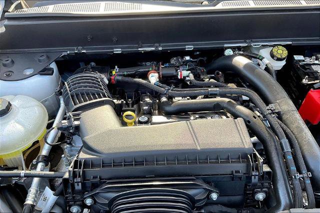 Certified 2025 Ford Maverick Lobo image 31