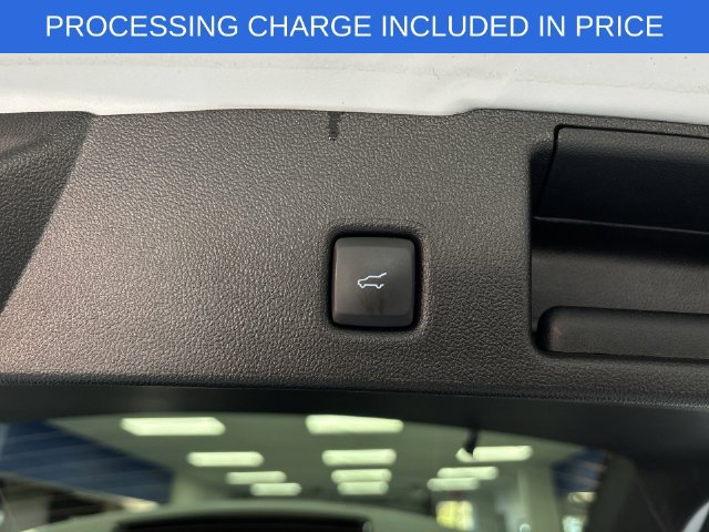 Certified 2025 Ford Escape Platinum AWD/4WD image 29