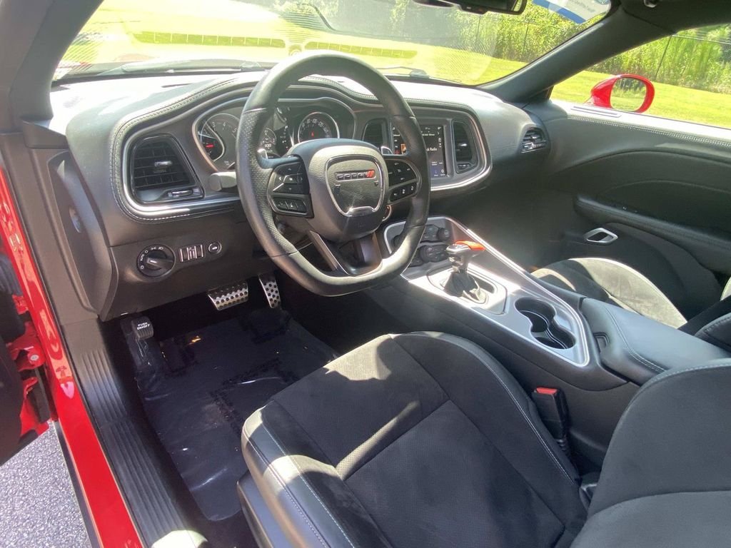 Used 2022 Dodge Challenger R/T Scat Pack RWD image 23