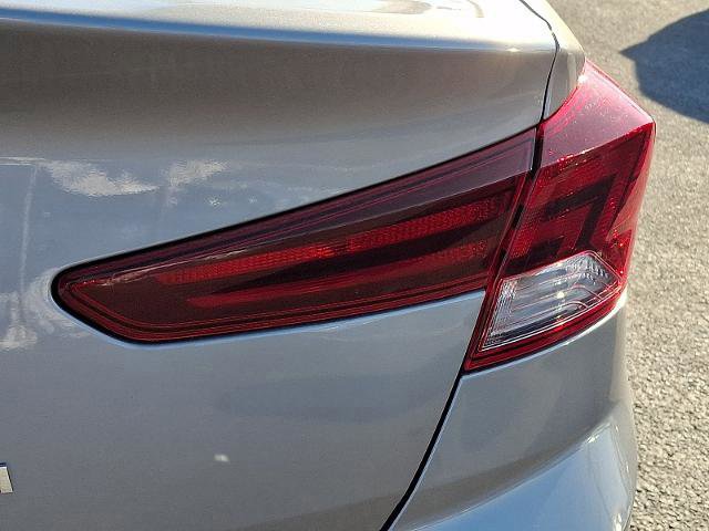 Used 2020 Hyundai Elantra Value Edition w/ Winter Weather Package image 30