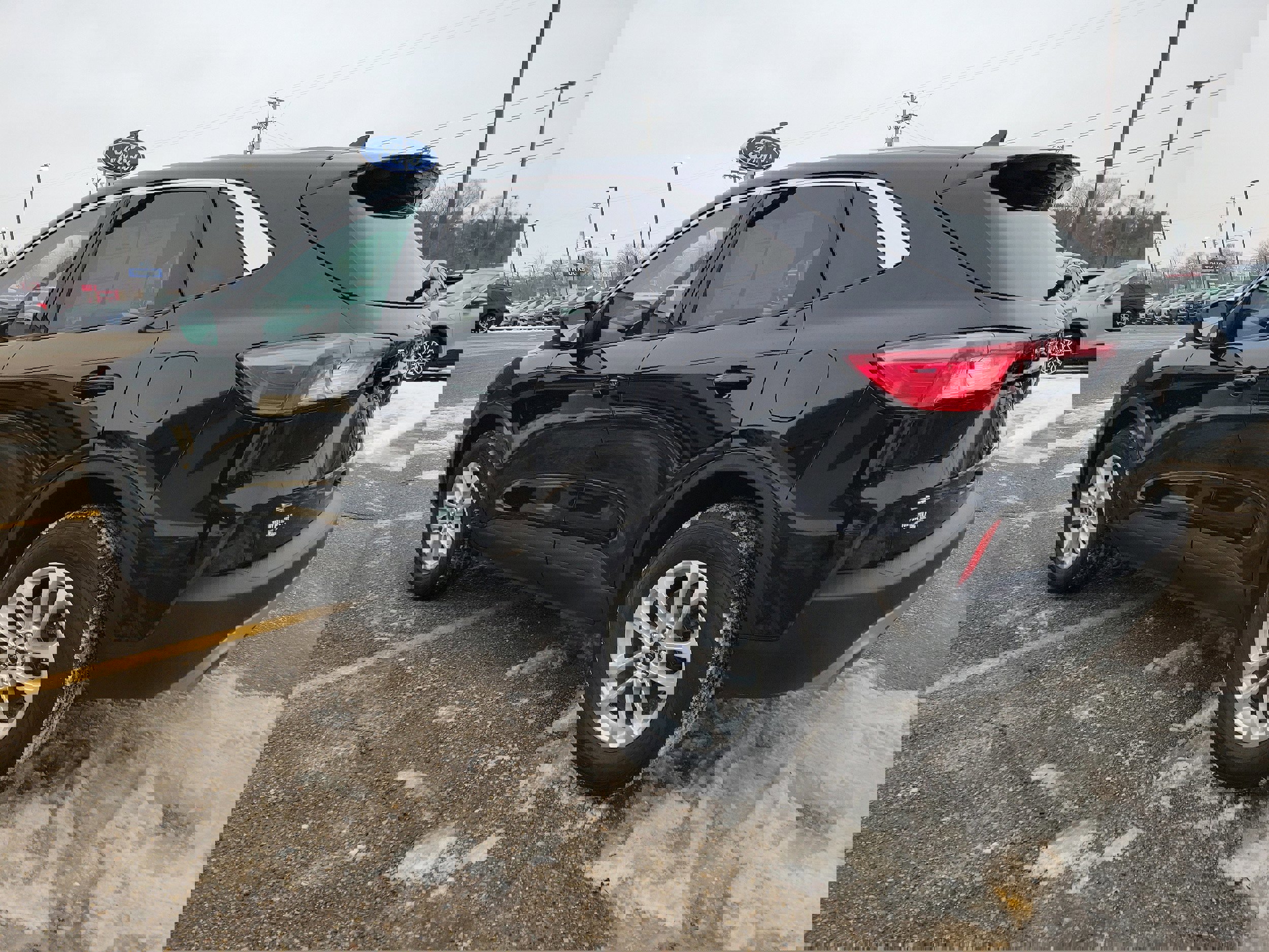 Certified 2022 Ford Escape SE w/ Convenience Package image 2