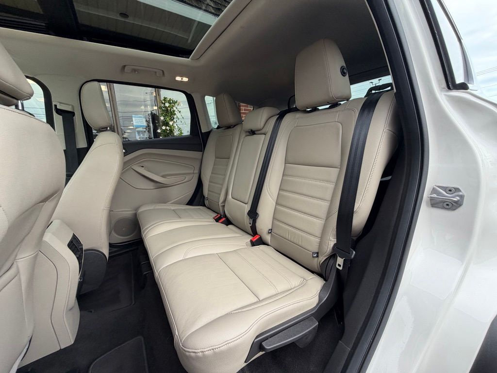 Certified 2019 Ford Escape Titanium AWD/4WD image 13