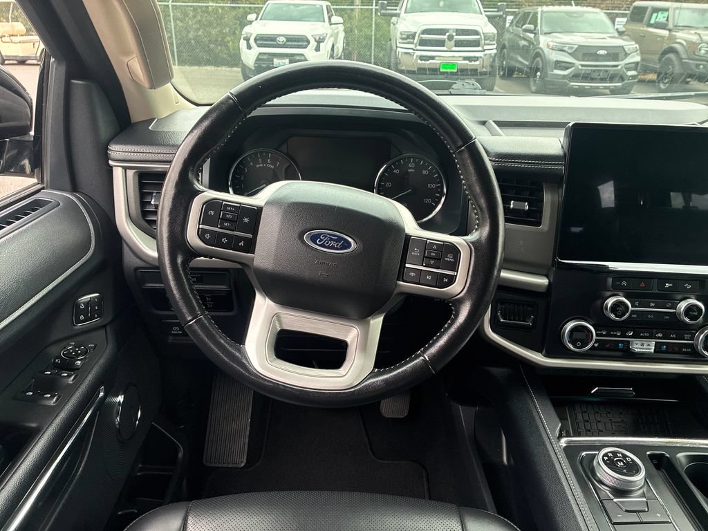 Certified 2024 Ford Expedition Max XLT AWD/4WD image 17