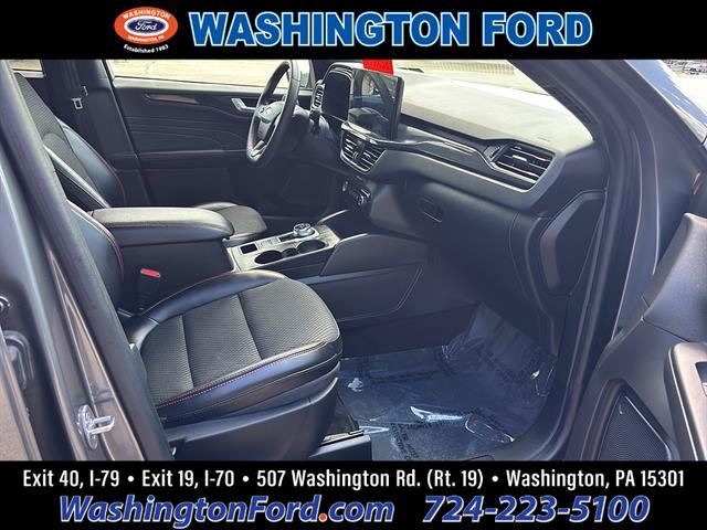 Certified 2023 Ford Escape ST-Line w/ Tech Pack #1 AWD/4WD image 20