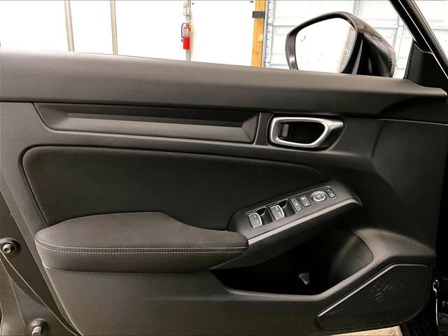 Used 2025 Honda Civic Sport image 22