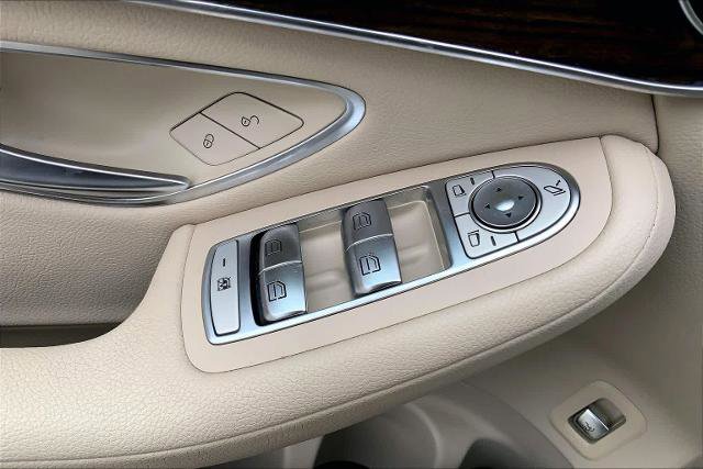 Used 2019 Mercedes-Benz GLC 300 4MATIC image 34