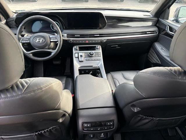 Used 2023 Hyundai Palisade Calligraphy image 23