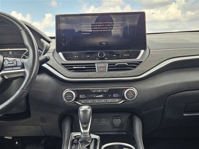 Used 2023 Nissan Altima 2.5 SL FWD image 12
