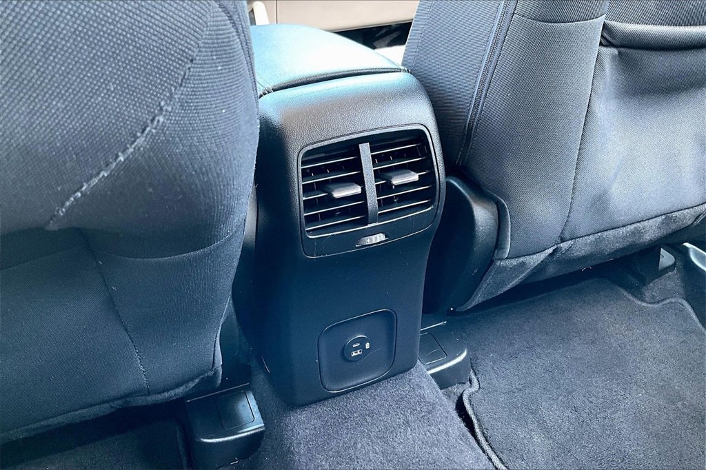 Certified 2022 Ford Escape SE w/ Convenience Package image 33