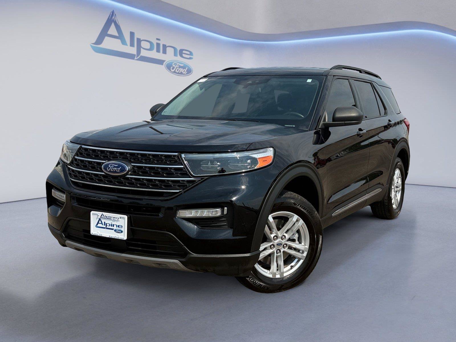 Certified 2022 Ford Explorer XLT w/ Equipment Group 202A