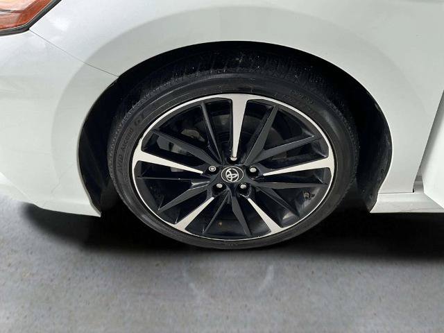 Used 2018 Toyota Camry XSE w/ Audio Package FWD image 30