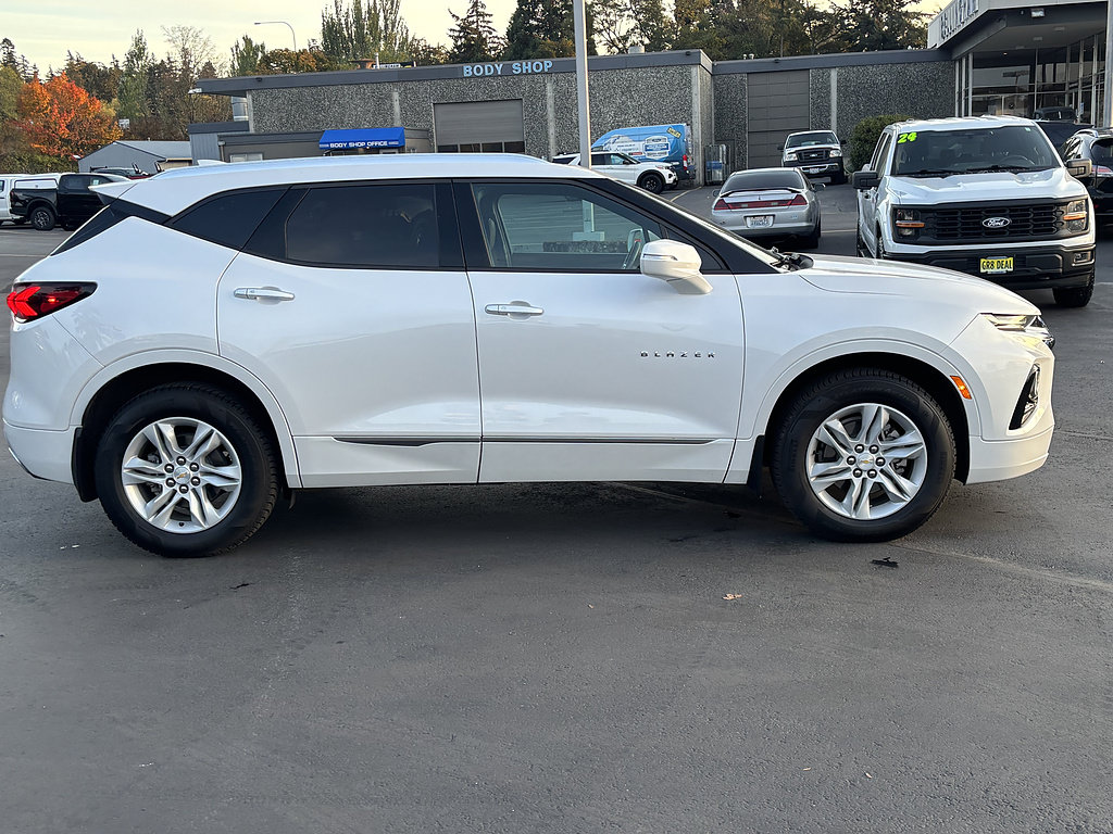 Used 2020 Chevrolet Blazer Premier AWD/4WD image 5
