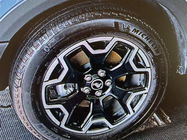 Certified 2025 Ford Bronco Sport Outer Banks w/ Outer Banks Tech Package+ AWD/4WD image 9