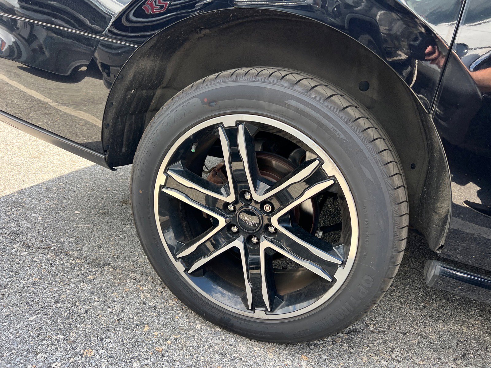 Certified 2019 Ford Expedition Max Limited w/ Equipment Group 303A AWD/4WD image 4