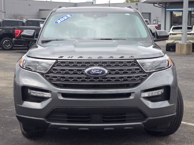 Certified 2023 Ford Explorer XLT w/ Equipment Group 202A AWD/4WD image 15