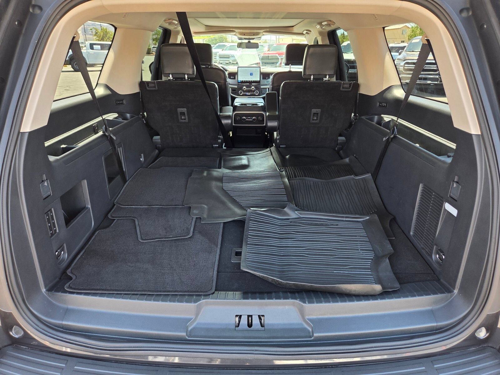 Certified 2023 Ford Expedition Max XLT RWD image 14