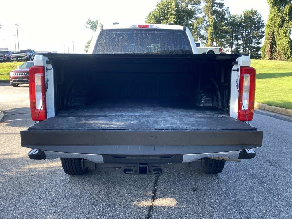 Certified 2025 Ford F250 XL AWD/4WD image 5