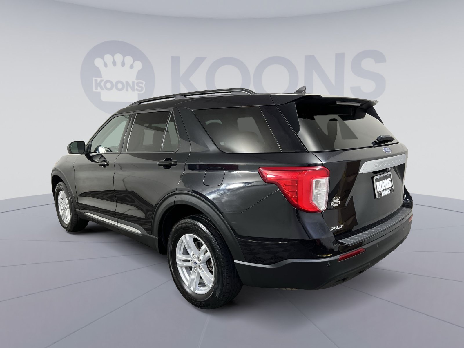 Certified 2022 Ford Explorer XLT AWD/4WD image 8