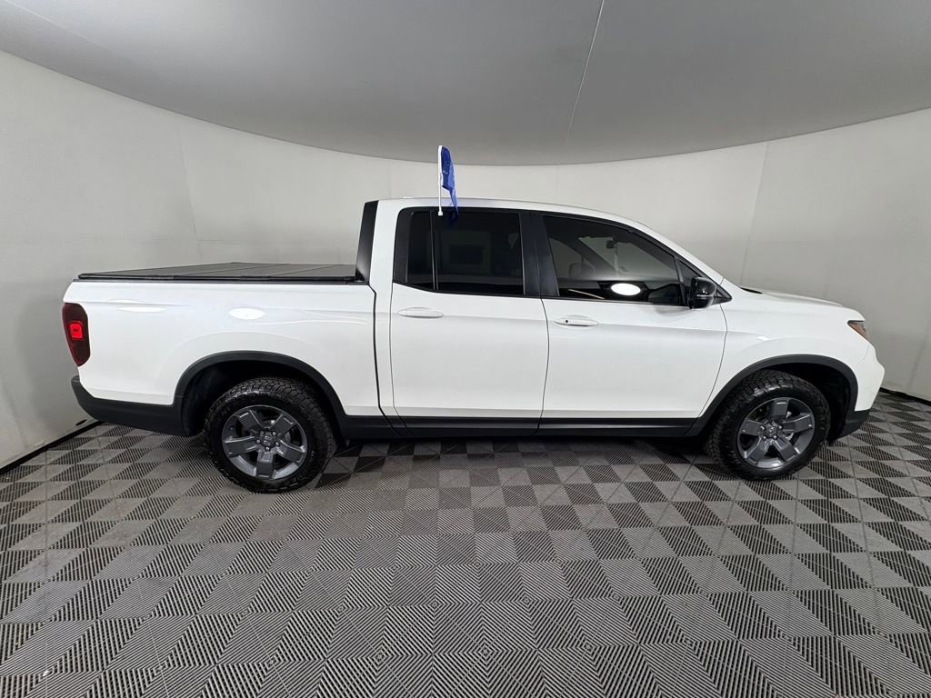Used 2025 Honda Ridgeline TrailSport image 6