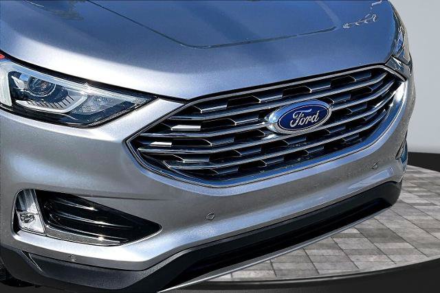 Certified 2020 Ford Edge Titanium w/ Cargo Accessory Package FWD image 28