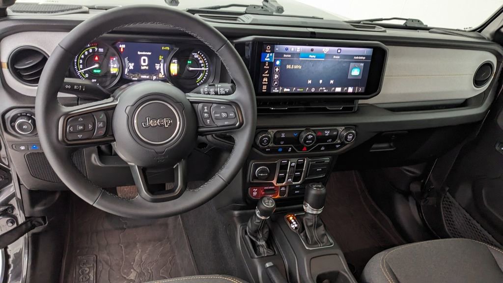 Used 2025 Jeep Wrangler Unlimited Sport S 4xe AWD/4WD image 3