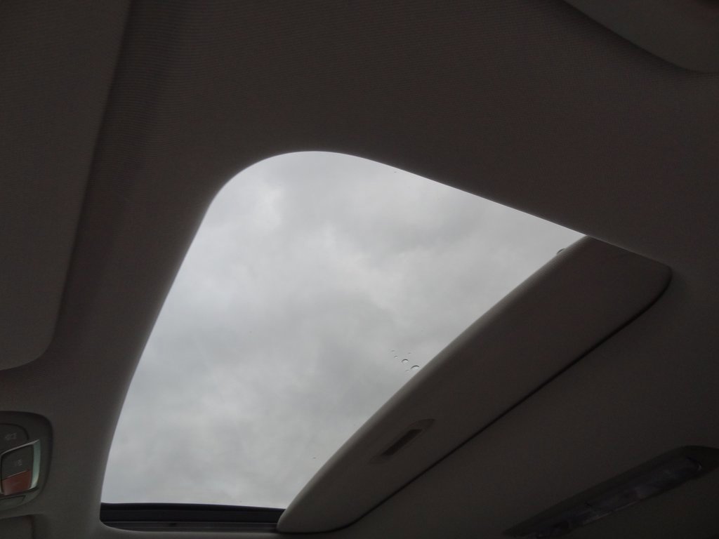 Used 2025 Kia Telluride EX image 13