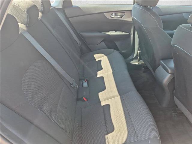 Used 2020 Kia Forte LXS FWD image 18