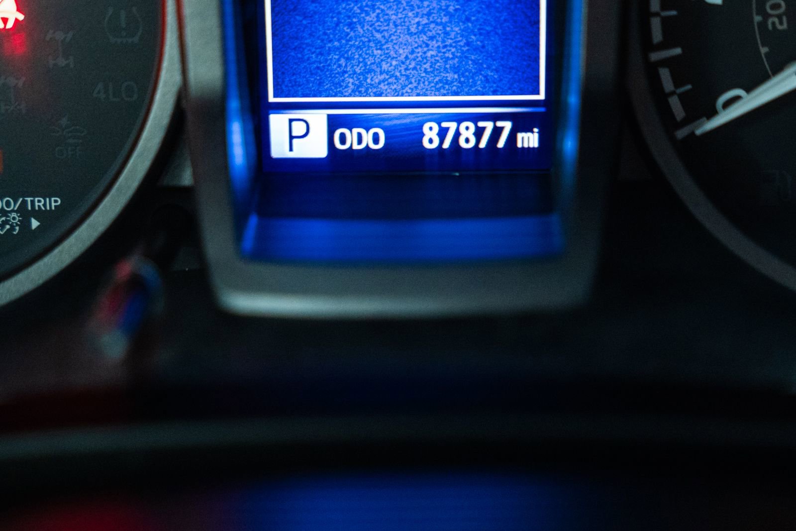 Used 2019 Toyota Tacoma TRD Sport image 48