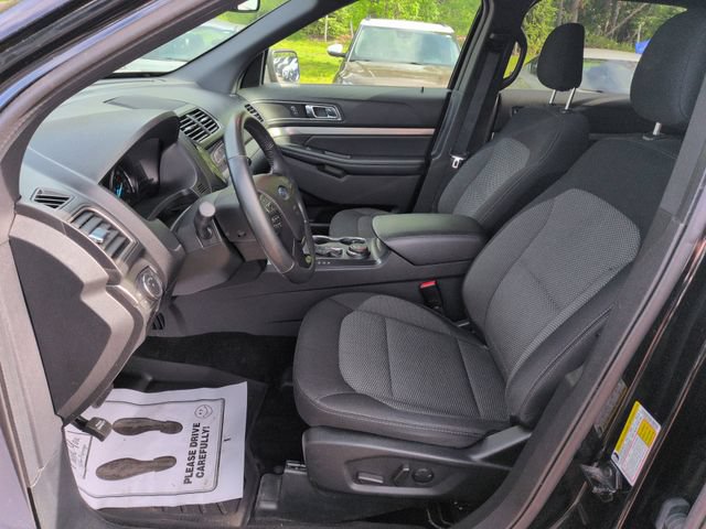 Certified 2019 Ford Explorer XLT w/ Equipment Group 201A AWD/4WD image 28