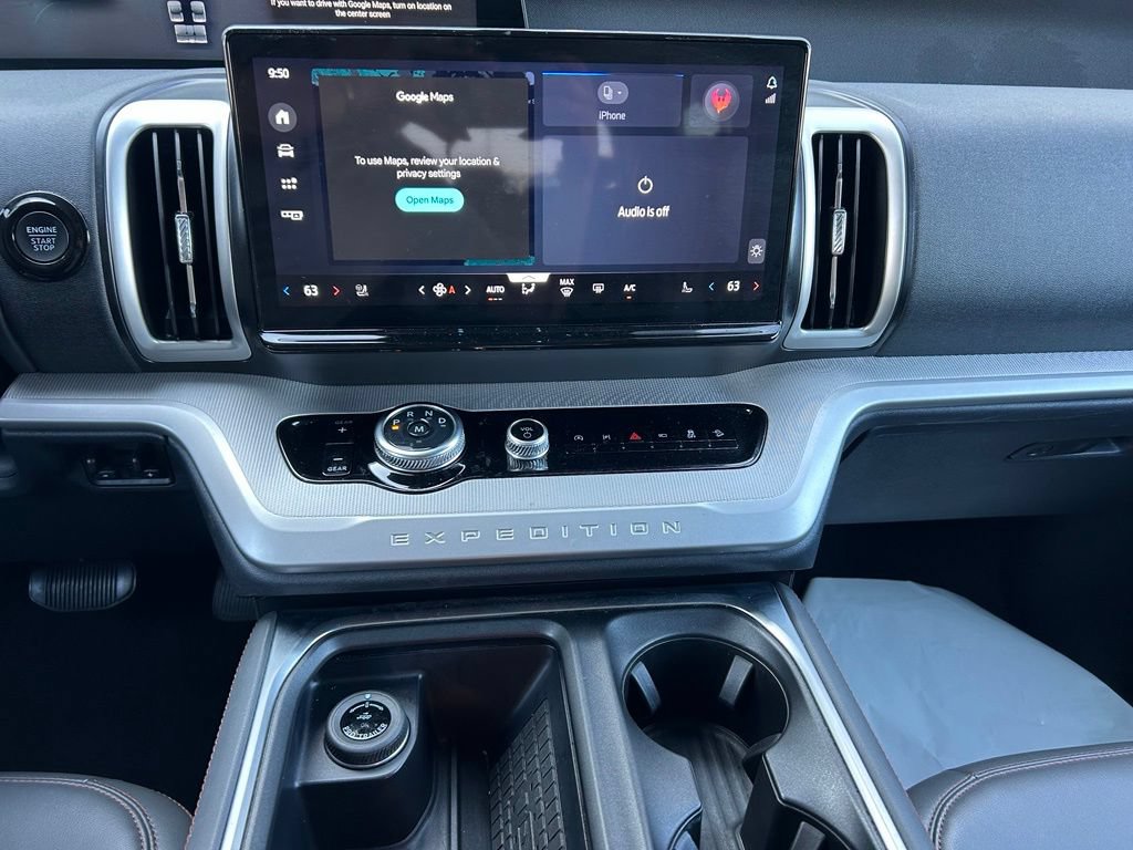 Certified 2025 Ford Expedition Active AWD/4WD image 15