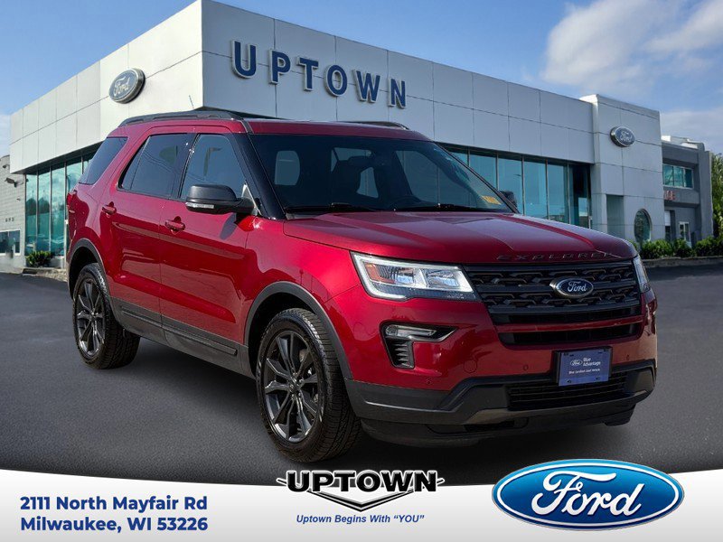 Certified 2018 Ford Explorer XLT w/ Equipment Group 202A image 6
