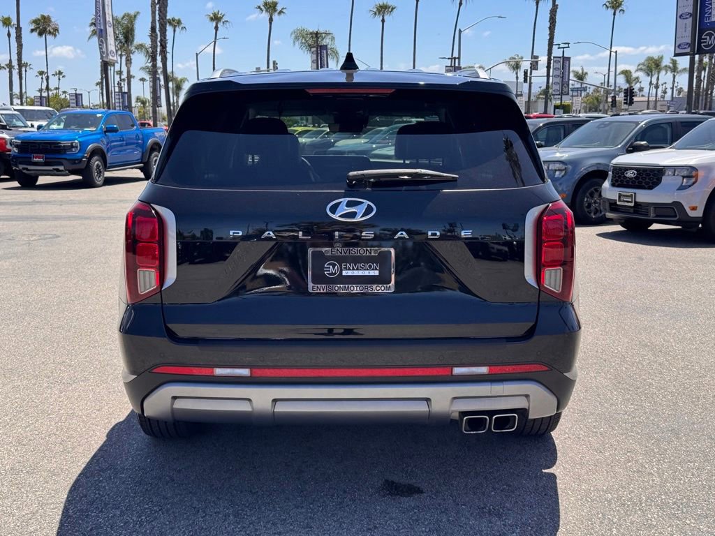 Used 2023 Hyundai Palisade SEL FWD image 11