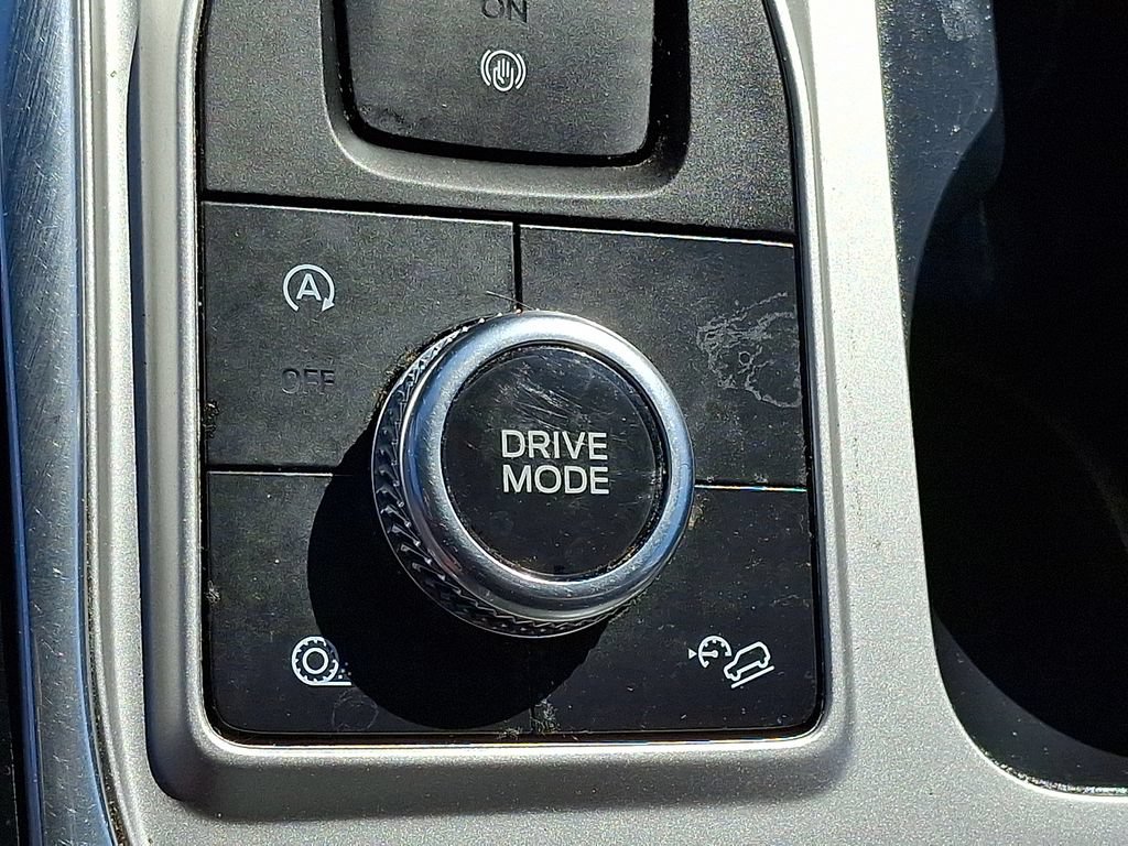 Certified 2020 Ford Explorer Limited AWD/4WD image 24
