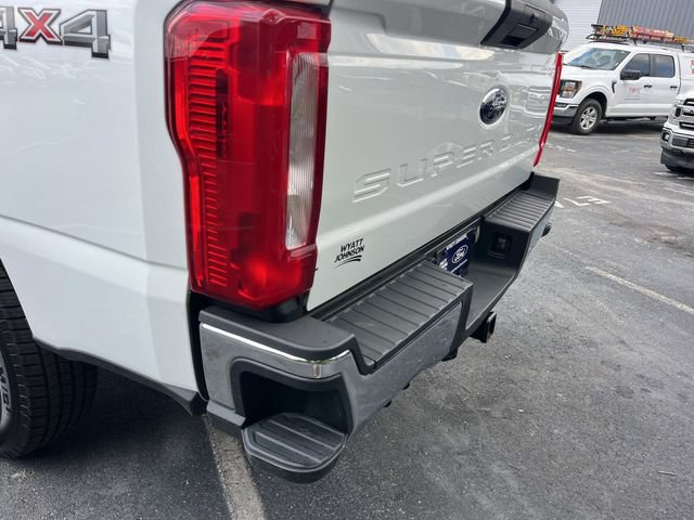 Certified 2024 Ford F250 XL w/ XL Chrome Package AWD/4WD image 11
