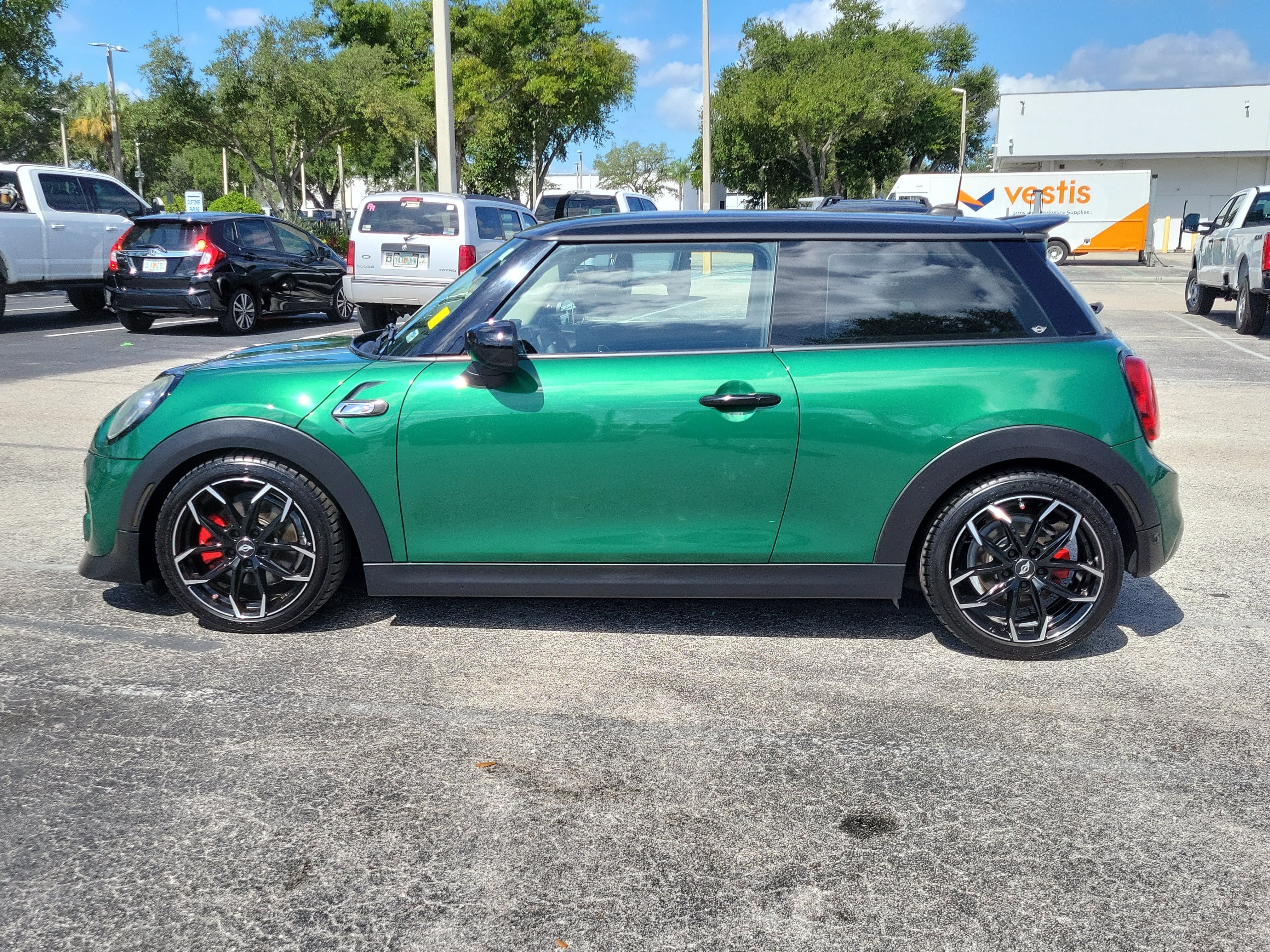 Used 2021 MINI Cooper S FWD image 6