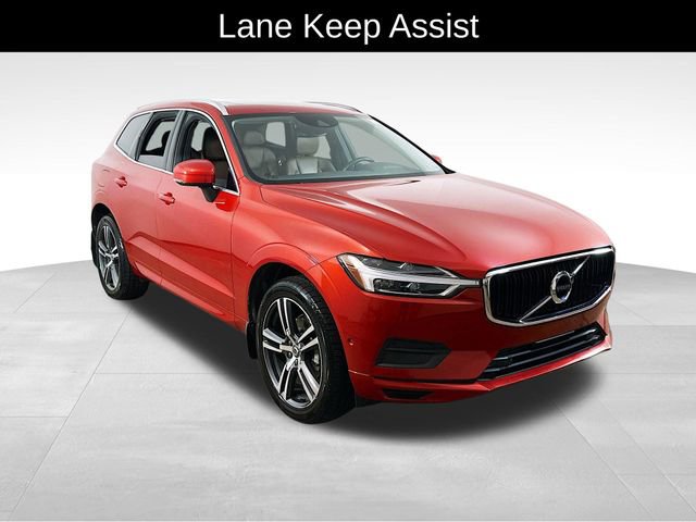 Used 2019 Volvo XC60 T5 Momentum w/ Multimedia Package