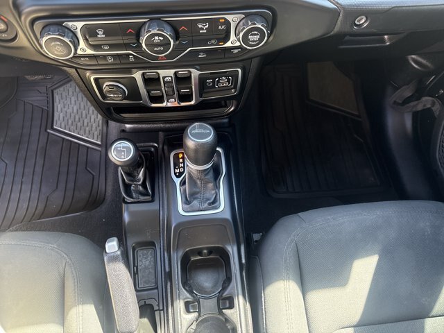 Used 2021 Jeep Gladiator Sport AWD/4WD image 20