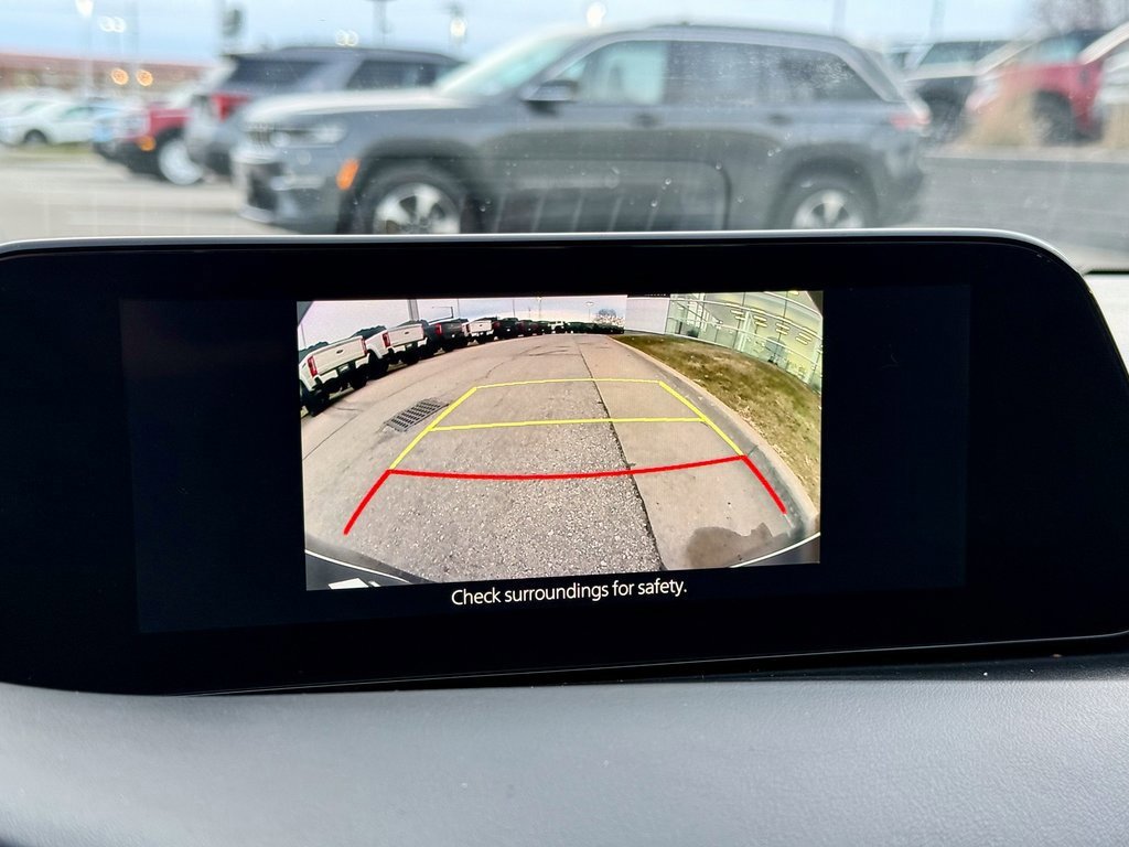 Used 2020 MAZDA MAZDA3 Premium image 28