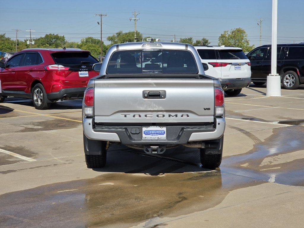 Used 2023 Toyota Tacoma TRD Off-Road w/ Technology Package AWD/4WD image 6