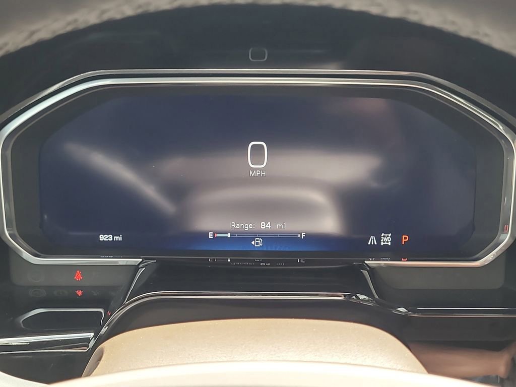 Used 2026 Chevrolet Silverado 1500 LTZ image 29