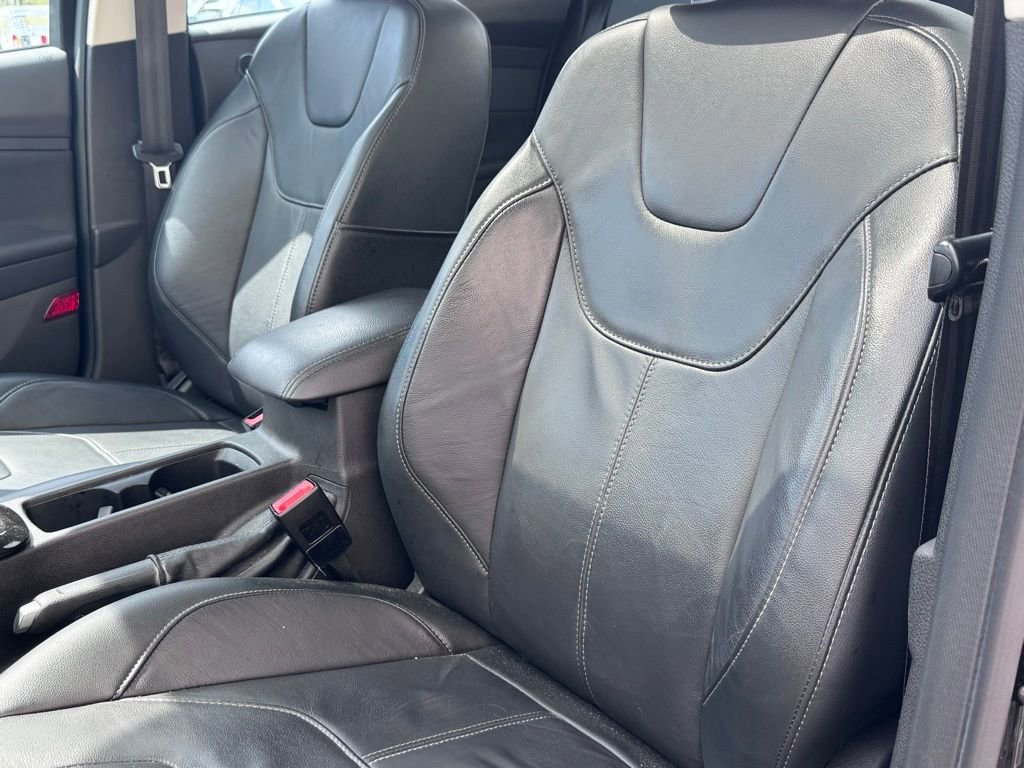 Certified 2017 Ford Focus Titanium FWD image 7