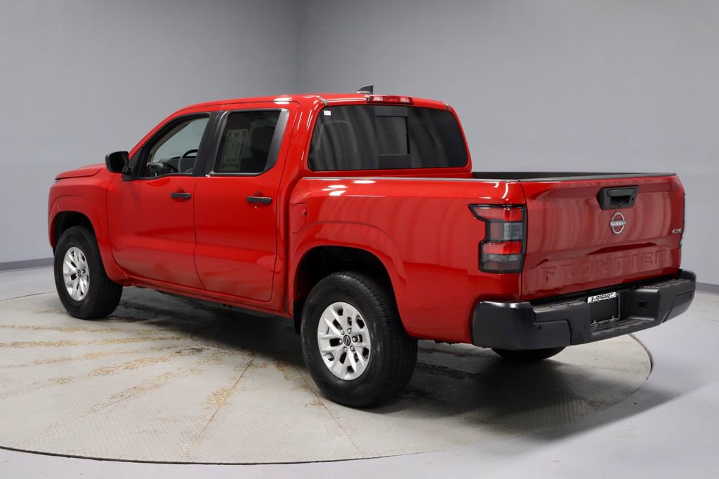 Used 2025 Nissan Frontier S w/ S Utility Package image 9