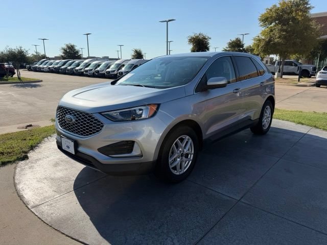 Certified 2024 Ford Edge SEL AWD/4WD image 3