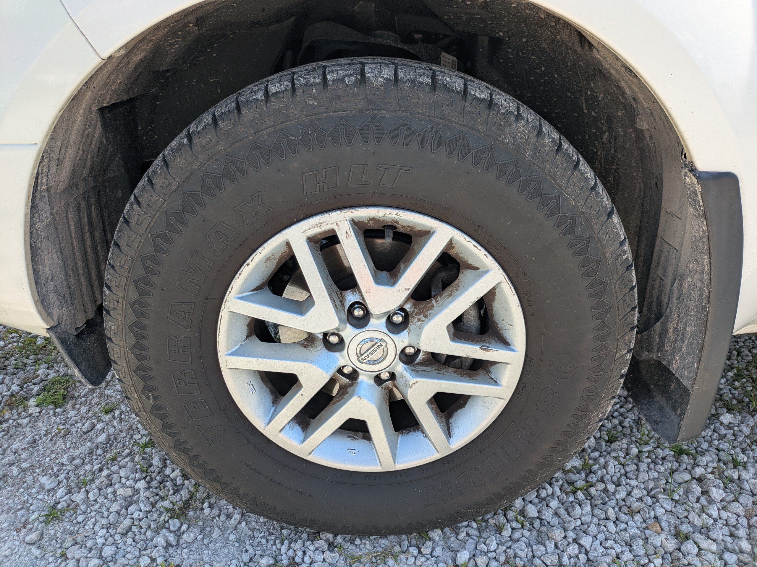 Used 2020 Nissan Frontier SV RWD image 11