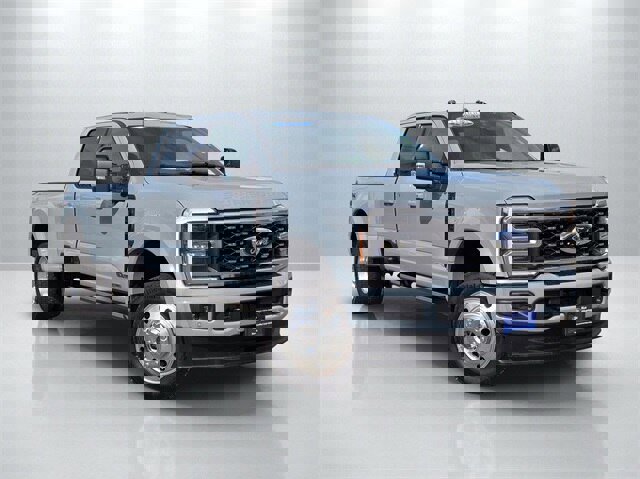 Certified 2025 Ford F450 Platinum image 1