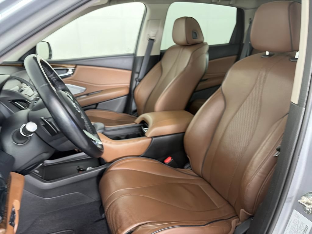 Used 2019 Acura RDX w/ Advance Package AWD/4WD image 11