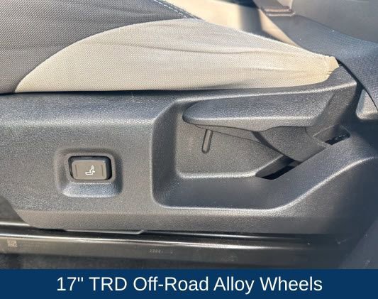 Used 2024 Toyota Tacoma TRD Off-Road image 11