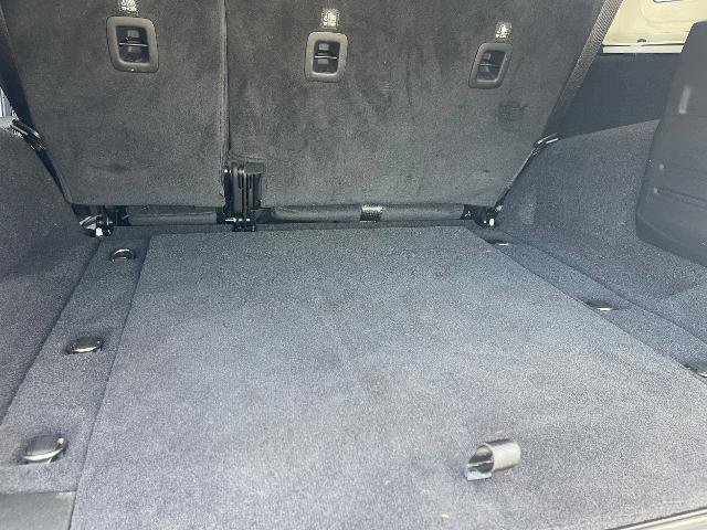 Used 2019 Jeep Wrangler Unlimited Sahara AWD/4WD image 26