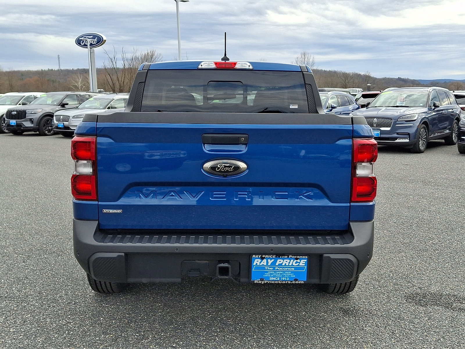 Certified 2024 Ford Maverick Lariat w/ Black Appearance Package FWD image 3